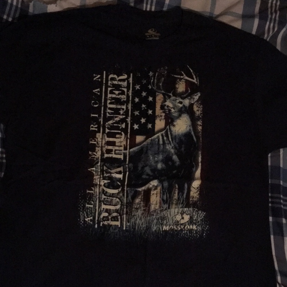 Mossy oak T shirt